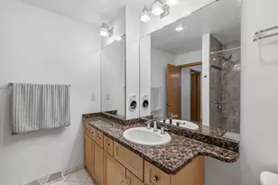 12975 N Colony Dr, Mequon, WI 53097 - Photo 25