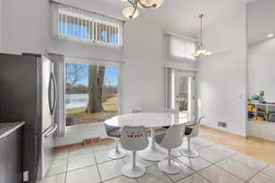 12975 N Colony Dr, Mequon, WI 53097 - Photo 9