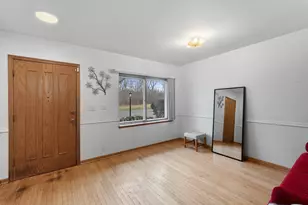 12975 N Colony Dr, Mequon, WI 53097 - Photo 5