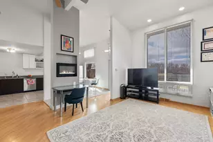 12975 N Colony Dr, Mequon, WI 53097 - Photo 13