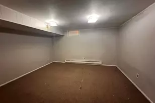 6266 W Port Ave, Milwaukee, WI 53223 - Photo 9