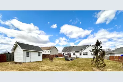 3723  29th St, Somers, WI 53144 - Photo 5