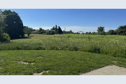 N168W22228  Main St, Jackson, WI 53037 - Photo 3