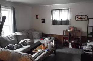 909 S 21st St, Manitowoc, WI 54220 - Photo 13