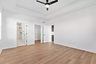 W251N2371 Valleyview Circle, Pewaukee, WI 53072 - Photo 13