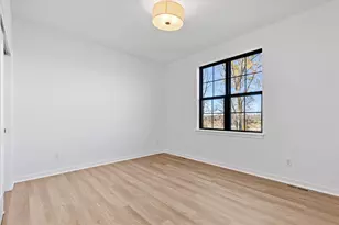 W251N2371 Valleyview Circle, Pewaukee, WI 53072 - Photo 17