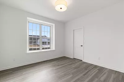 W251N2399  Valleyview Cir, Pewaukee, WI 53072 - Photo 15