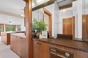 4109 S Whitnall Ave, Milwaukee, WI 53207 - Photo 13