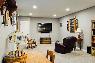 W6794 Brick Church Rd, Walworth, WI 53184 - Photo 19