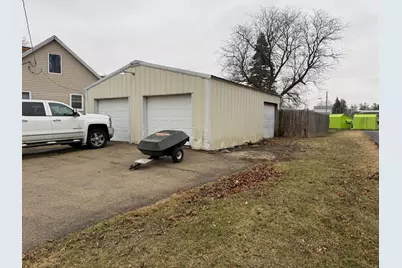 124  Fond Du Lac St, Waupun, WI 53963 - Photo 5