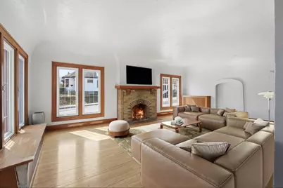 3113 S Pennsylvania Ave, Milwaukee, WI 53207 - Photo 3