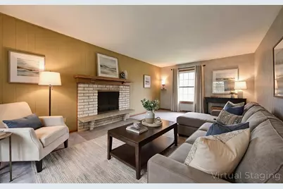 5801 N Lake Dr, Whitefish Bay, WI 53217 - Photo 15