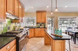 332 Maxwell St, Lake Geneva, WI 53147 - Photo 5