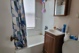 2020 W Hopkins St, Milwaukee, WI 53206 - Photo 13