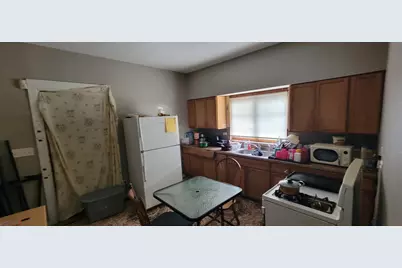 3154 N 12th St #Lower,Upper, A, Milwaukee, WI 53206 - Photo 5