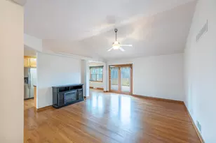 10655 33rd Ave, Pleasant Prairie, WI 53158 - Photo 3