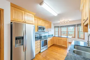 10655 33rd Ave, Pleasant Prairie, WI 53158 - Photo 7