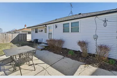 3733 S 80th St, Milwaukee, WI 53220 - Photo 17