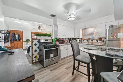 3733 S 80th St, Milwaukee, WI 53220 - Photo 7