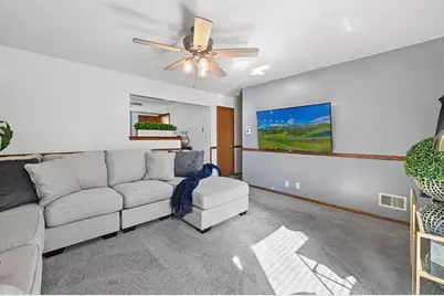 3733 S 80th St, Milwaukee, WI 53220 - Photo 5