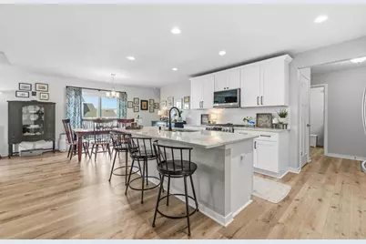 625  Mary Way, Slinger, WI 53086 - Photo 17