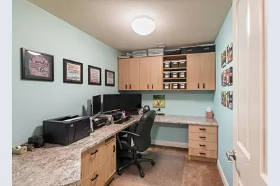 420  Cobblestone Ct, Slinger, WI 53086 - Photo 33