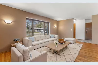 11925 W Lynx Ave, Milwaukee, WI 53225 - Photo 3