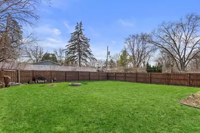 11925 W Lynx Ave, Milwaukee, WI 53225 - Photo 29