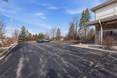 N112W15352  Mequon Rd, Germantown, WI 53022 - Photo 33