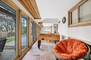 16285 W Mayflower Dr, New Berlin, WI 53151 - Photo 13