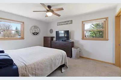 N95W19929  Marson Ct, Menomonee Falls, WI 53051 - Photo 15