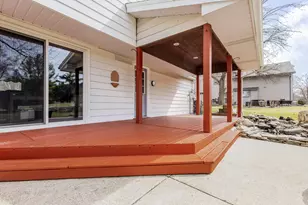 416 S Comanche Ln, Waukesha, WI 53188 - Photo 35