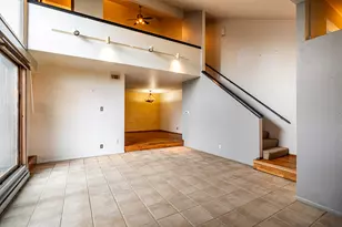 5190 Woodbridge Ln, Greenfield, WI 53221 - Photo 11