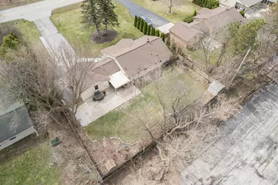 10506 W Grange Ave, Hales Corners, WI 53130 - Photo 37