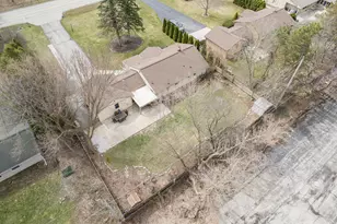 10506 W Grange Ave, Hales Corners, WI 53130 - Photo 37