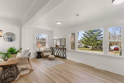 408 E Geneva St, Delavan, WI 53115 - Photo 7