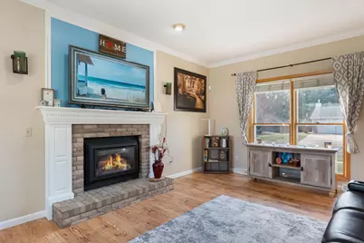 1320  Montclair Pl, Fort Atkinson, WI 53538 - Photo 3