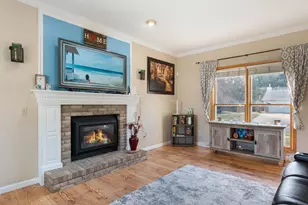 1320 Montclair Pl, Fort Atkinson, WI 53538 - Photo 3