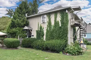 661 S Lake Shore Dr, Lake Geneva, WI 53147 - Photo 3