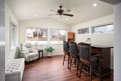 613  Ridgeview Dr, Onalaska, WI 54650 - Photo 9