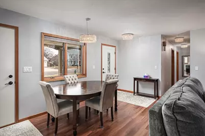 613  Ridgeview Dr, Onalaska, WI 54650 - Photo 11