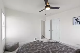 4752 N 44th St, Milwaukee, WI 53218 - Photo 7