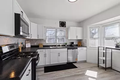 4752 N 44th St, Milwaukee, WI 53218 - Photo 5