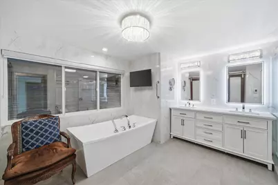 10270 N Range Line Ct, Mequon, WI 53092 - Photo 23