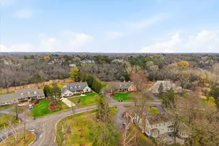 10270 N Range Line Ct, Mequon, WI 53092 - Photo 47