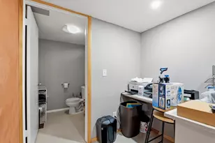 1221 Summit St, Manitowoc, WI 54220 - Photo 17