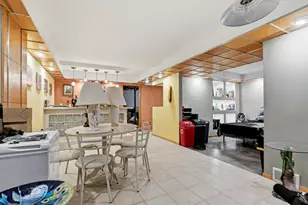 1221 Summit St, Manitowoc, WI 54220 - Photo 13