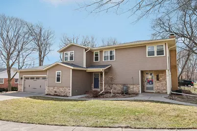 155  Concord Ln, West Bend, WI 53095 - Photo 3