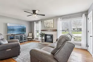 155 Concord Ln, West Bend, WI 53095 - Photo 5