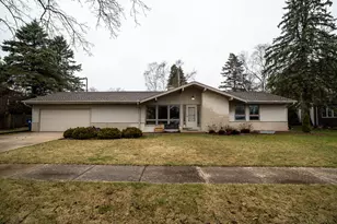 955 W Whitefish Rd, Port Washington, WI 53074 - Photo 25